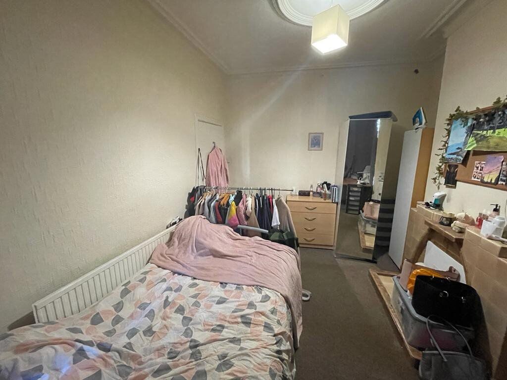 4 bedroom house for rent Clarendon Park Road, Leicester, LE2 3AF UniHomes