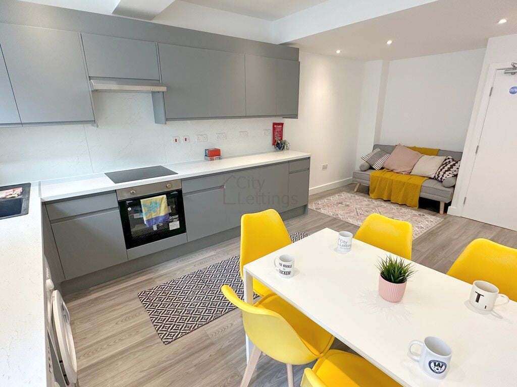 6 bedroom house for rent Alfreton Road, Nottingham, NG7 5LT UniHomes