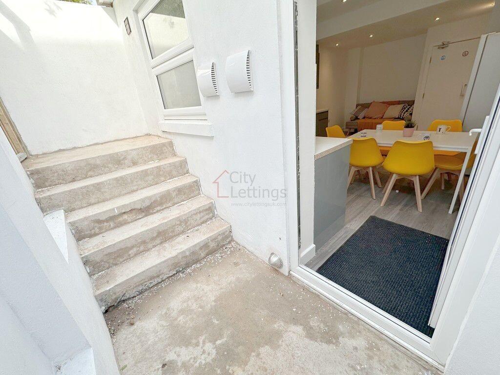 6 bedroom house for rent Alfreton Road, Nottingham, NG7 5LT UniHomes