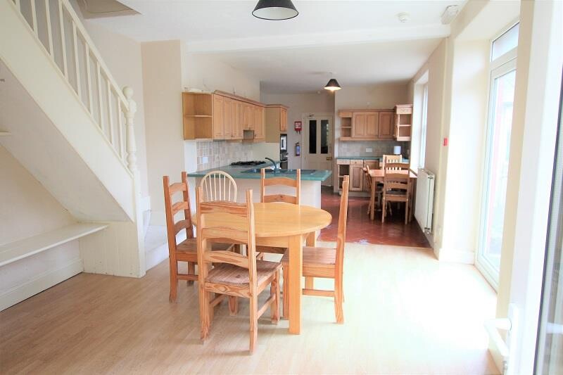 10 bedroom house for rent Queens Avenue, Aberystwyth, SY23 2EG UniHomes