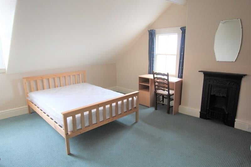 10 bedroom house for rent Queens Avenue, Aberystwyth, SY23 2EG UniHomes