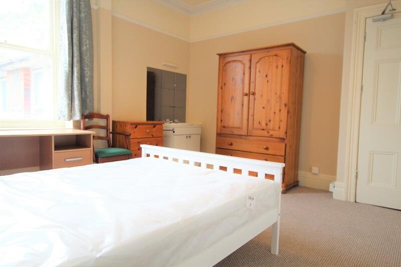 10 bedroom house for rent Queens Avenue, Aberystwyth, SY23 2EG UniHomes