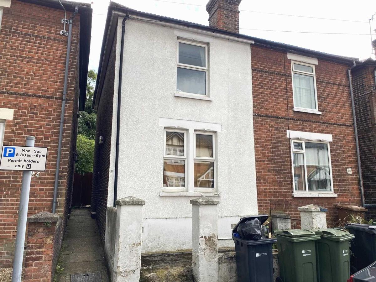 4 bedroom house for rent Rupert Road, Surrey, GU2 7NE UniHomes