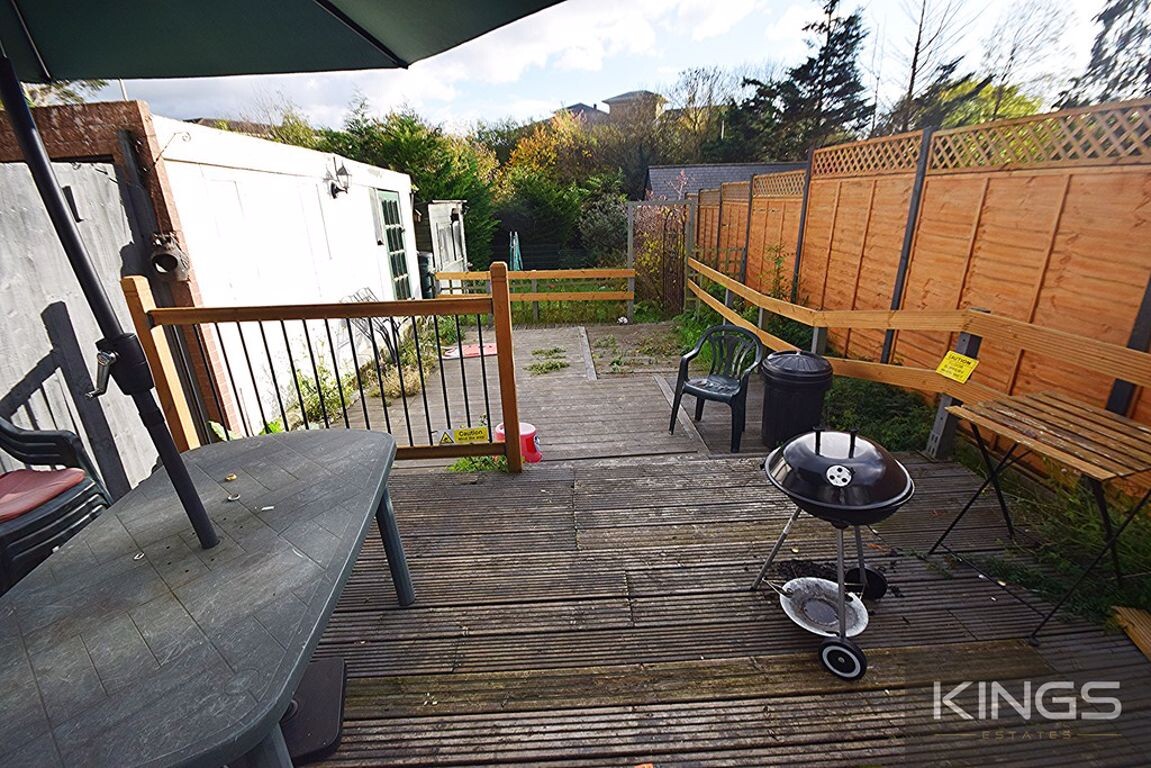 5 bedroom house for rent Weston Road, Surrey, GU2 8AN UniHomes