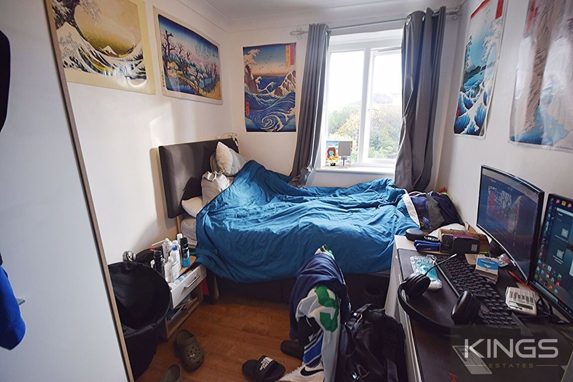 5 bedroom house for rent Weston Road, Surrey, GU2 8AN UniHomes