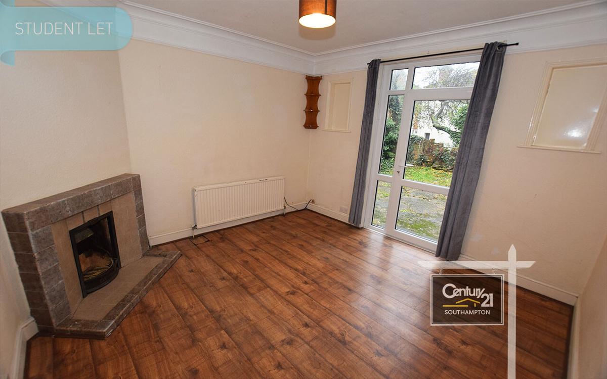 4 bedroom apartment for rent Harborough Road, Southampton, SO15 2FY