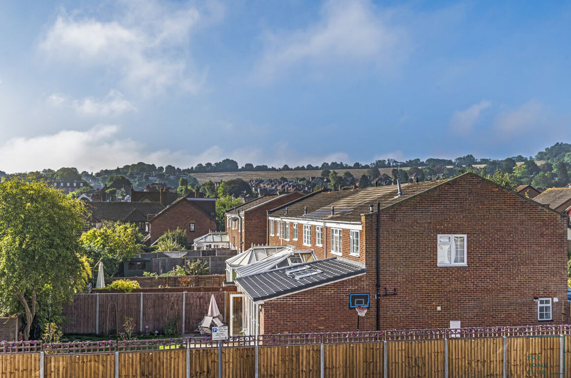 5 bedroom house for rent Lynwood, Surrey, GU2 7NY UniHomes