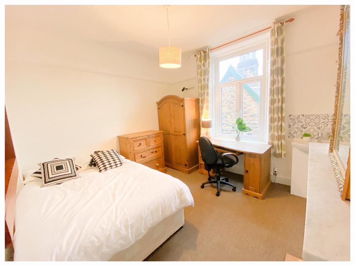 9 bedroom house for rent Elmore Road, Sheffield, S10 1BY UniHomes