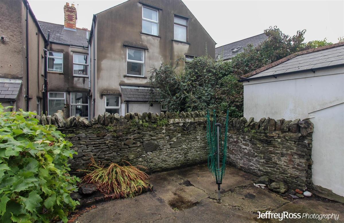 5 bedroom house for rent Alfred Street Cardiff, CF24 4TZ UniHomes