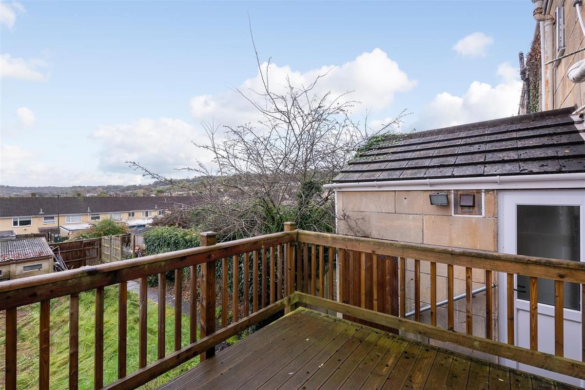 4 bedroom house for rent Southdown Road, Bath, BA2 1HJ UniHomes