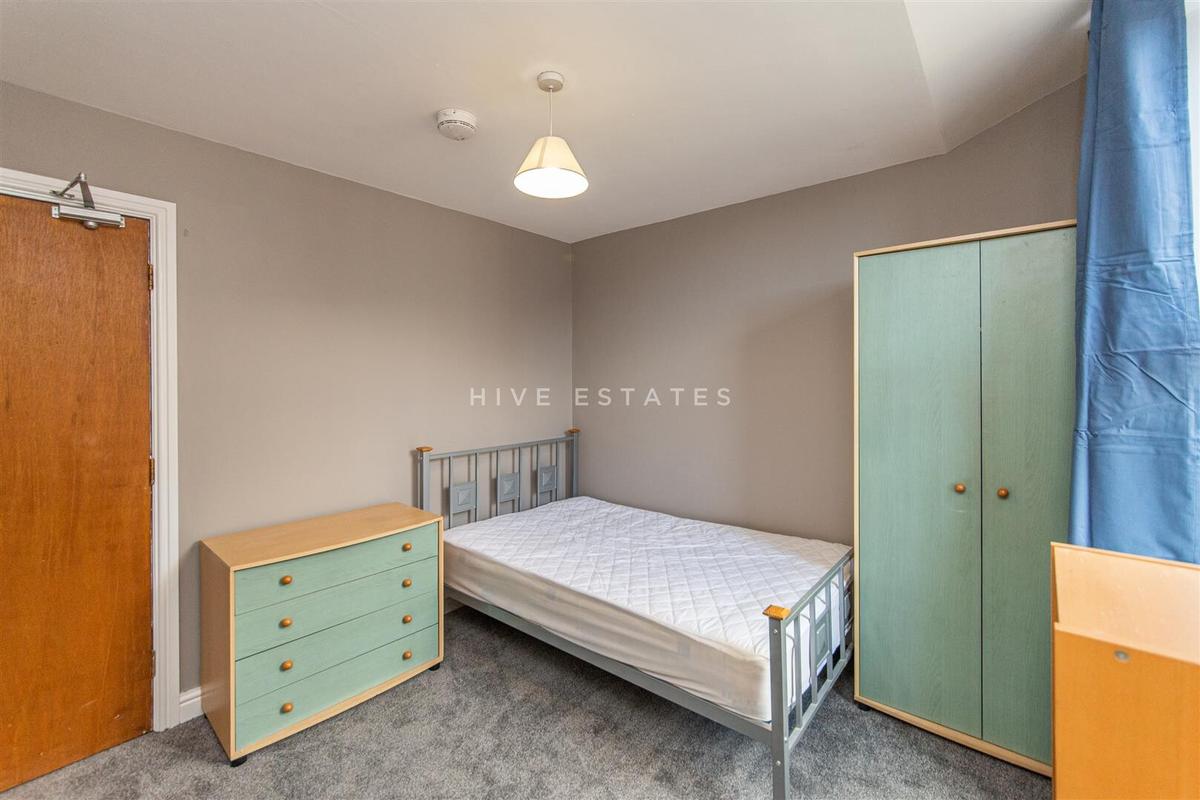 5 bedroom apartment for rent Kelvin Grove, Newcastle, NE2 1RL UniHomes