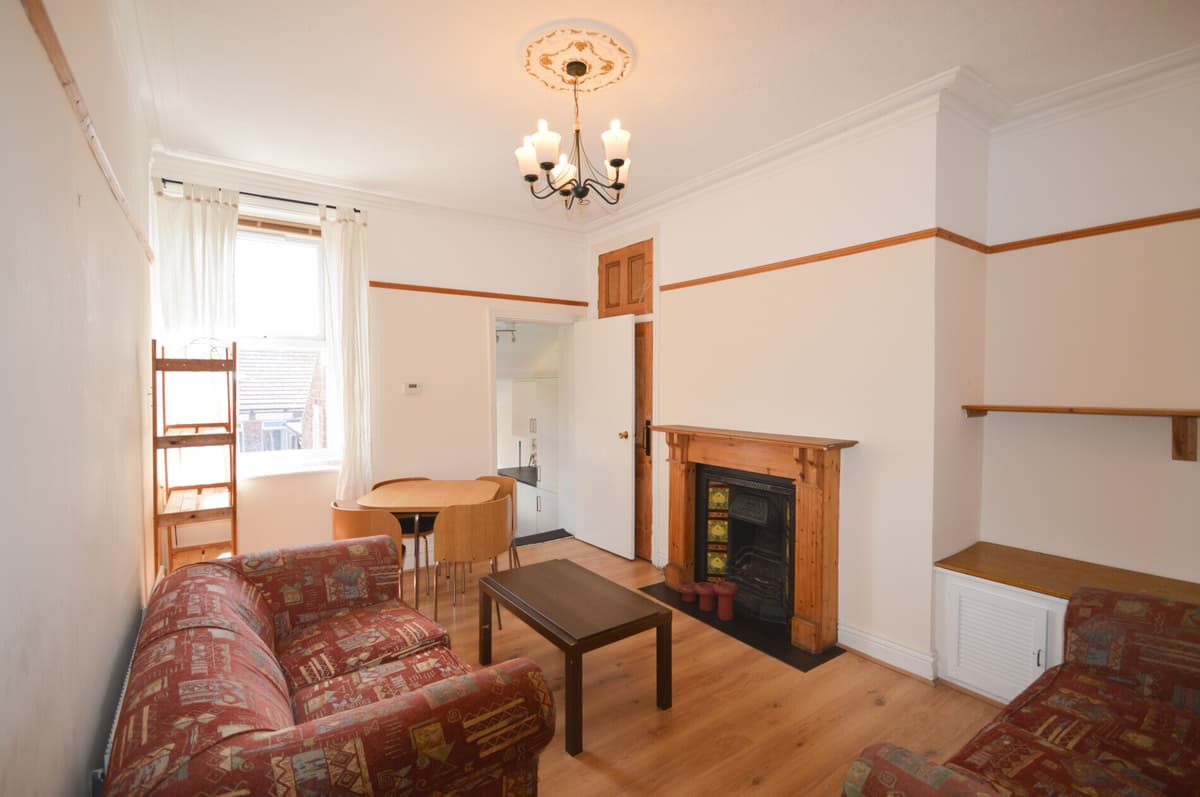 3 bedroom apartment for rent Helmsley Road, Newcastle, NE2 1RD UniHomes