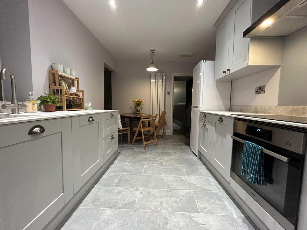 8 bedroom house for rent Baker Street, Aberystwyth, SY23 2BJ UniHomes