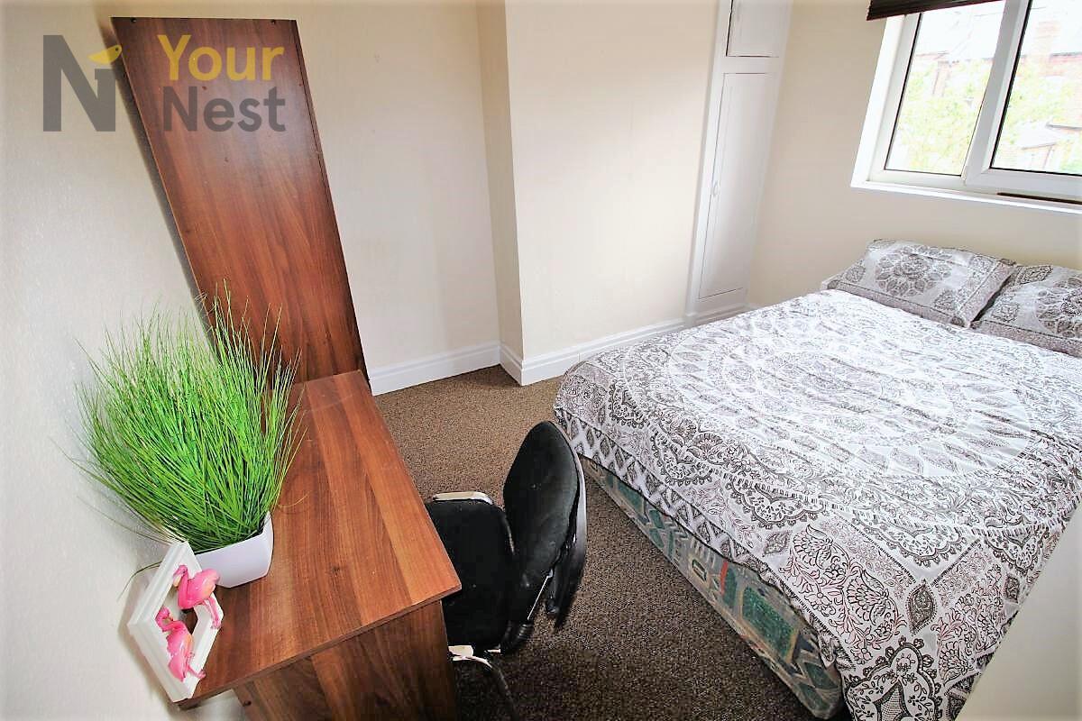 4 bedroom house for rent Headingley Mount, Leeds, LS6 3JX UniHomes