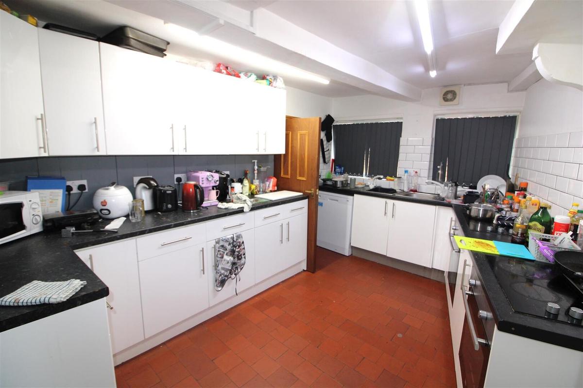 8 bedroom house for rent Church Street, Nottingham, NG7 2FH UniHomes