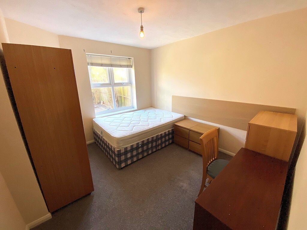 4 bedroom house for rent Armory Lane, Portsmouth, PO1 2PE UniHomes