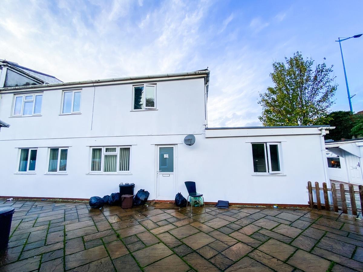 6 bedroom apartment for rent Rhymney Terrace, Cardiff, CF24 4DE UniHomes