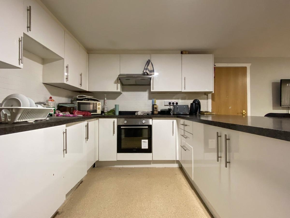 6 bedroom apartment for rent Rhymney Terrace, Cardiff, CF24 4DE UniHomes