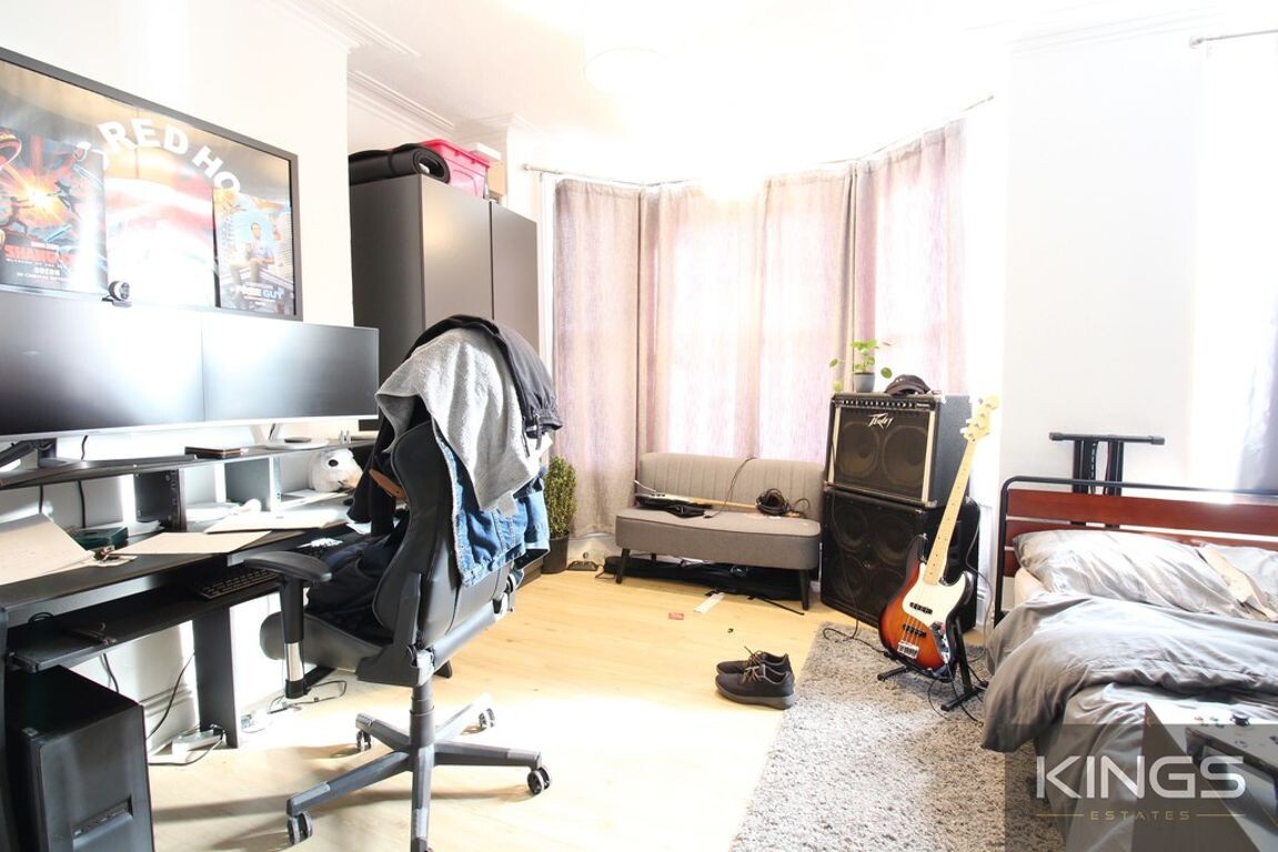 6 bedroom house for rent Highfield Crescent, Southampton, SO17 1SG UniHomes