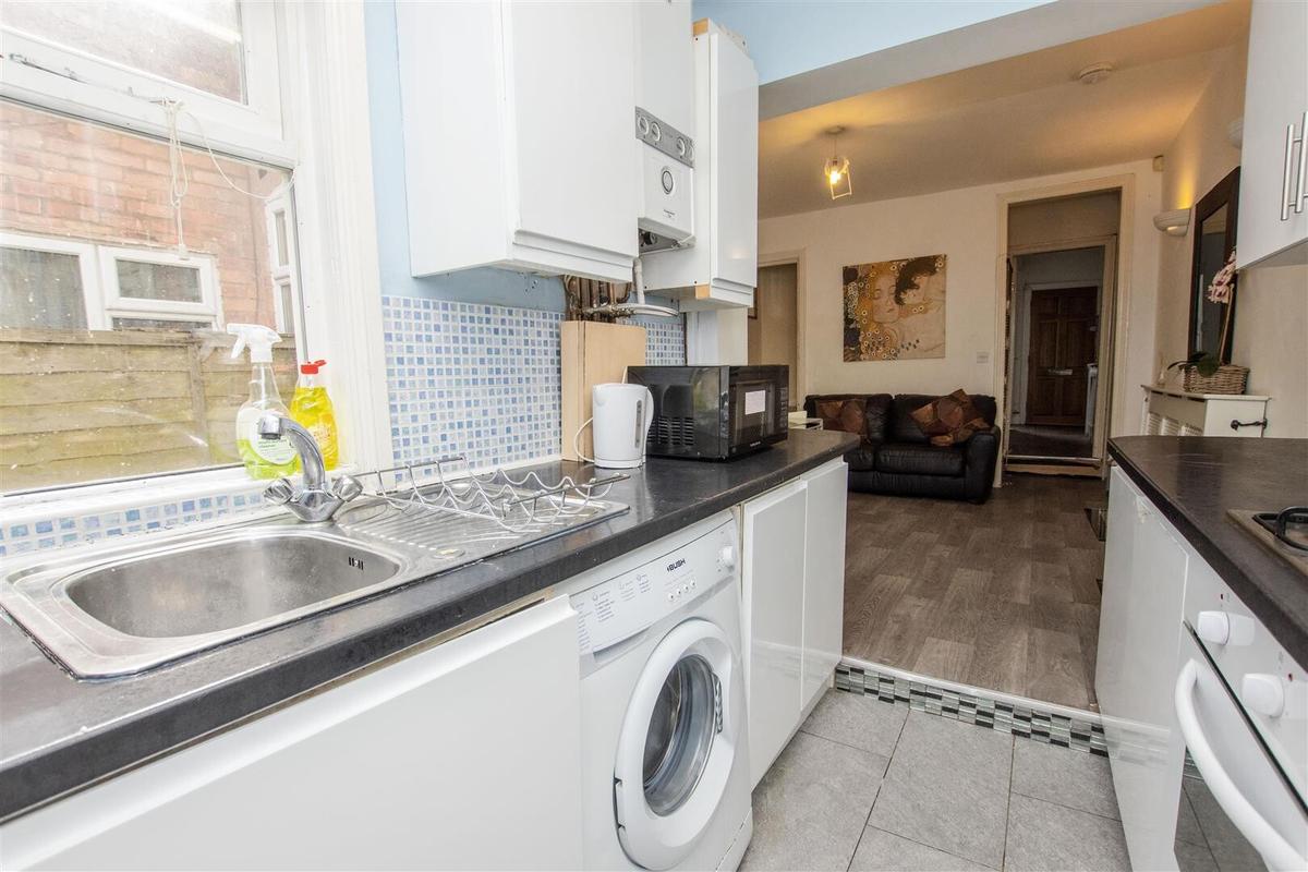 4 bedroom house for rent Harborne Park Road, Birmingham, B17 0NG UniHomes