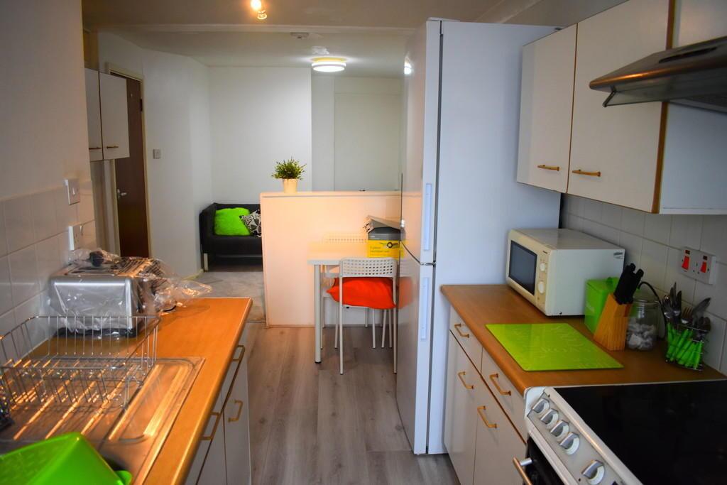 4 bedroom apartment for rent Sedgley Close, Portsmouth, PO5 4PG UniHomes