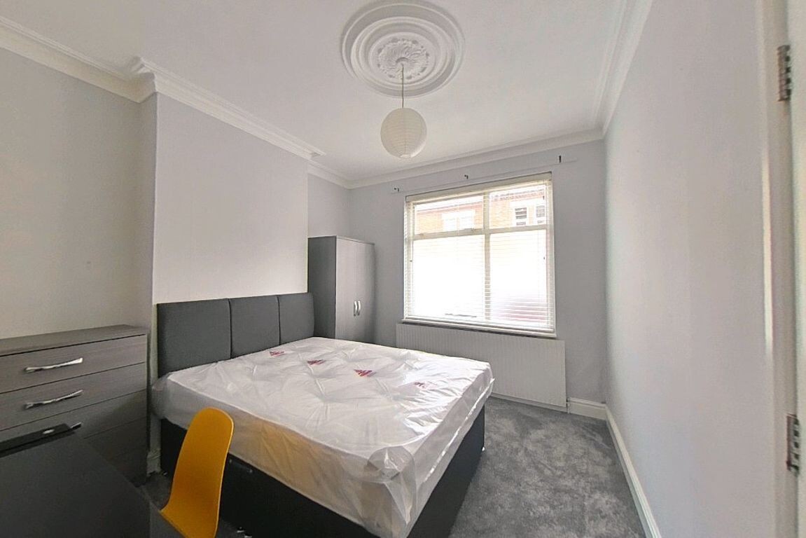 4 bedroom house for rent Chestnut Street Loughborough, LE11 3BE UniHomes