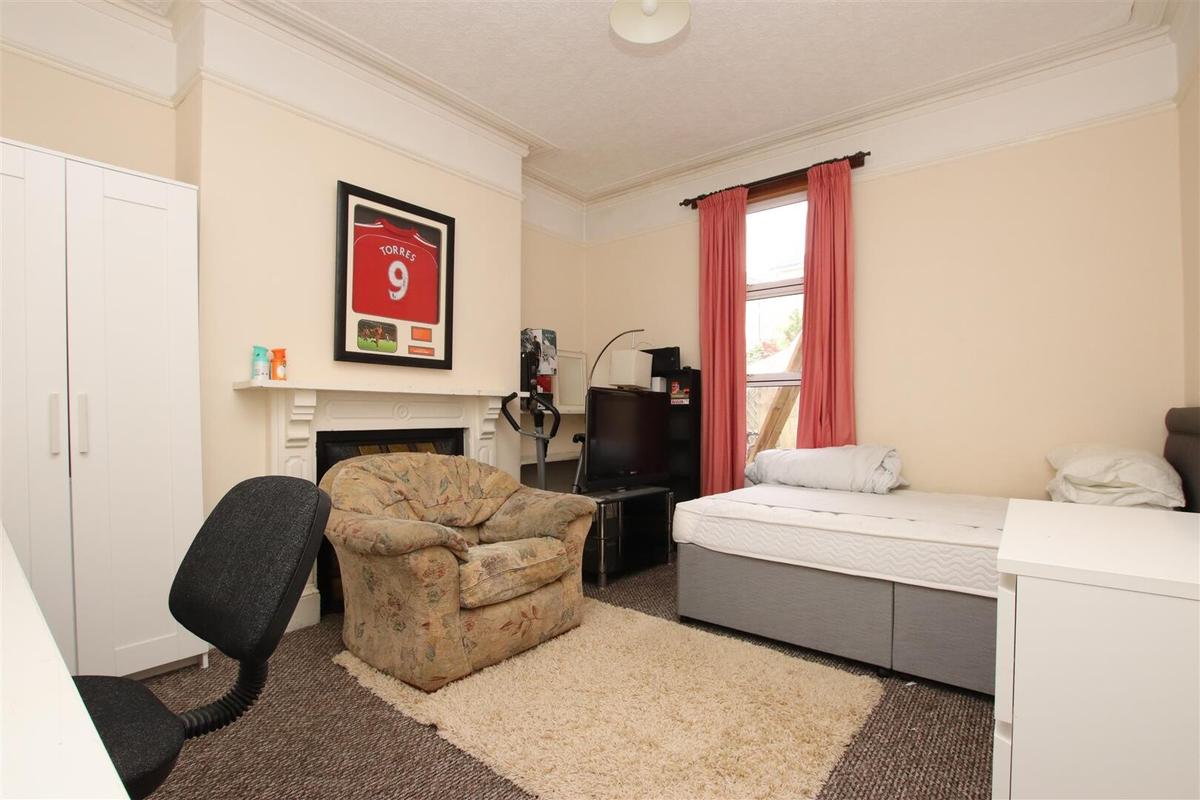 7 bedroom house for rent Newbridge Road, Bath, BA1 3JZ UniHomes