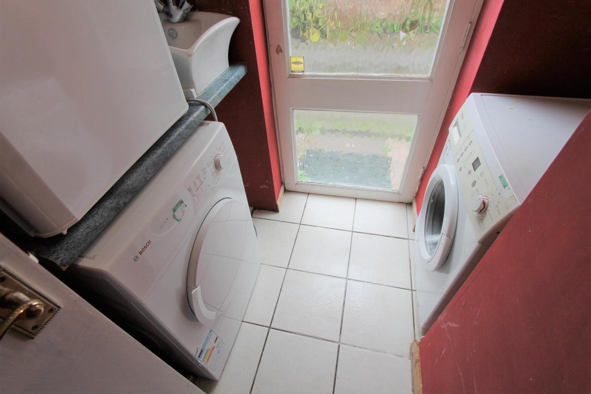 6 bedroom house for rent Willes Road, Leamington Spa, CV31 1BS UniHomes