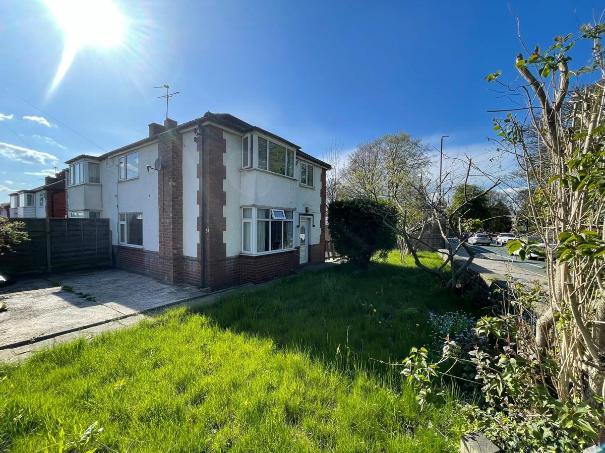 4 bedroom house for rent Headingley Lane, Leeds, LS6 1AA UniHomes