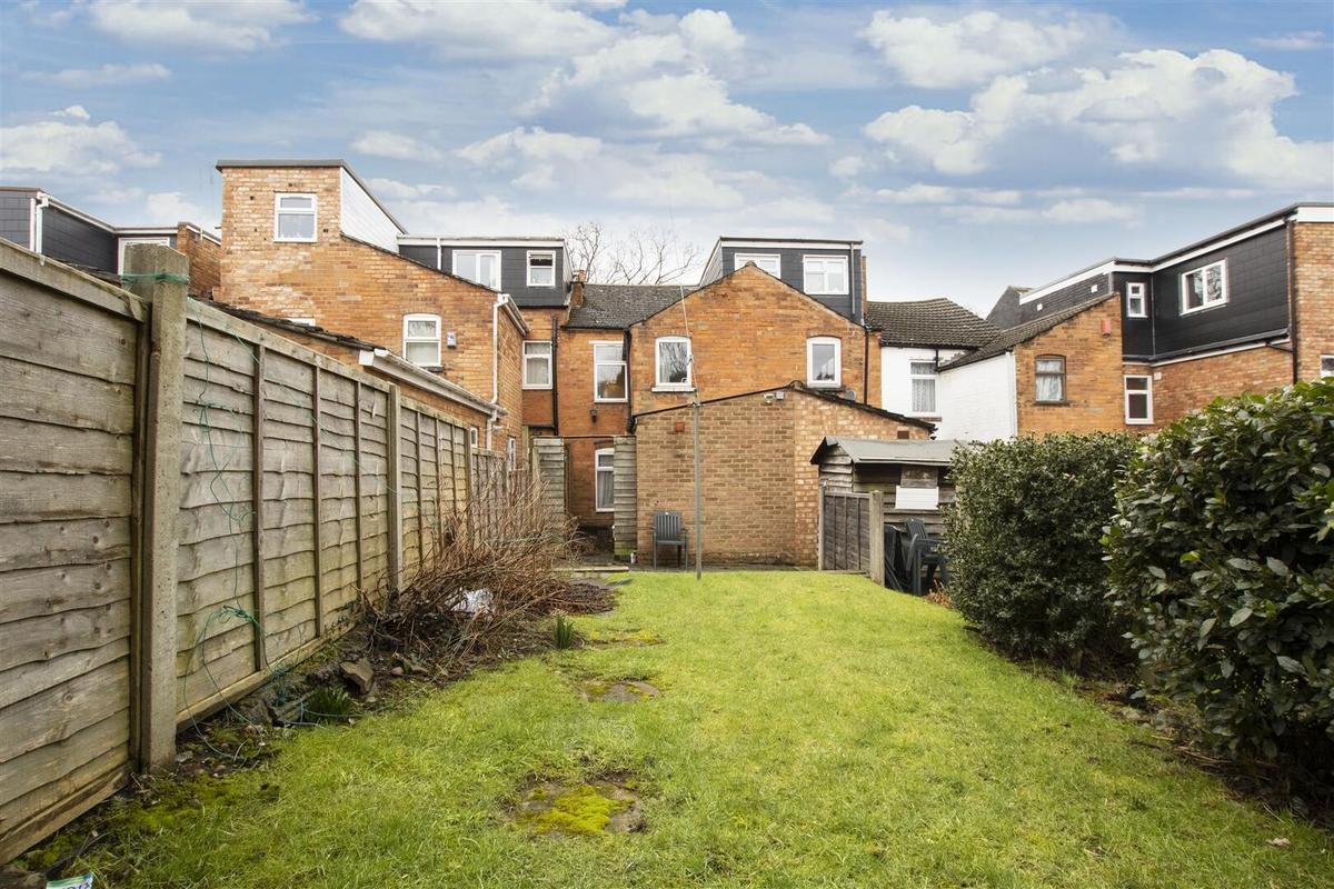 4 bedroom house for rent Dawlish Road Birmingham, B29 7AU UniHomes