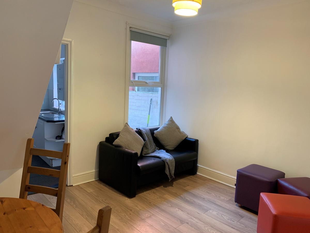 3 bedroom house for rent Lawson Road, Portsmouth, PO5 1SE UniHomes