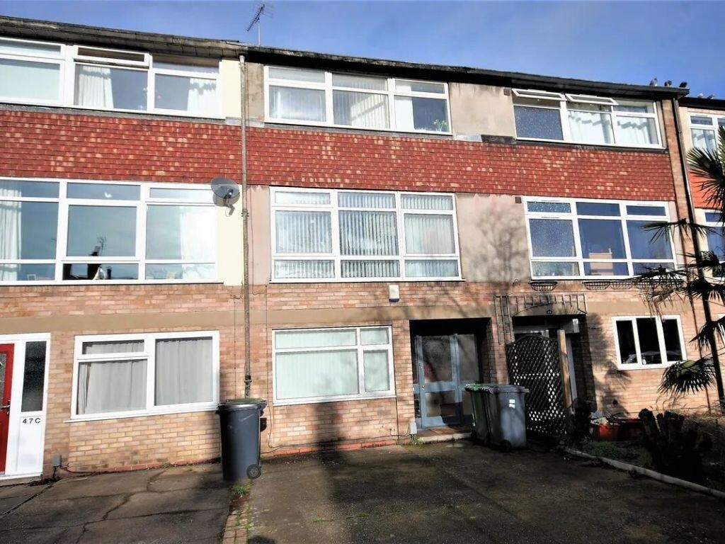 6 bedroom house for rent Russell Terrace, Leamington Spa, CV31 1HE UniHomes