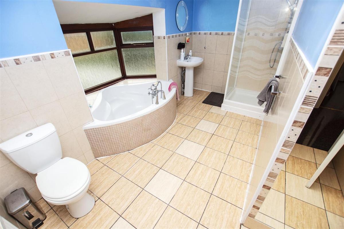 5 bedroom house for rent Pershore Road, Birmingham, B29 7NG UniHomes