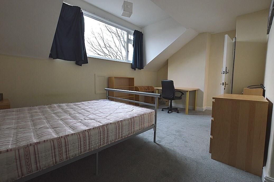 5 bedroom house for rent Hesketh Avenue, Leeds, LS5 3EU UniHomes
