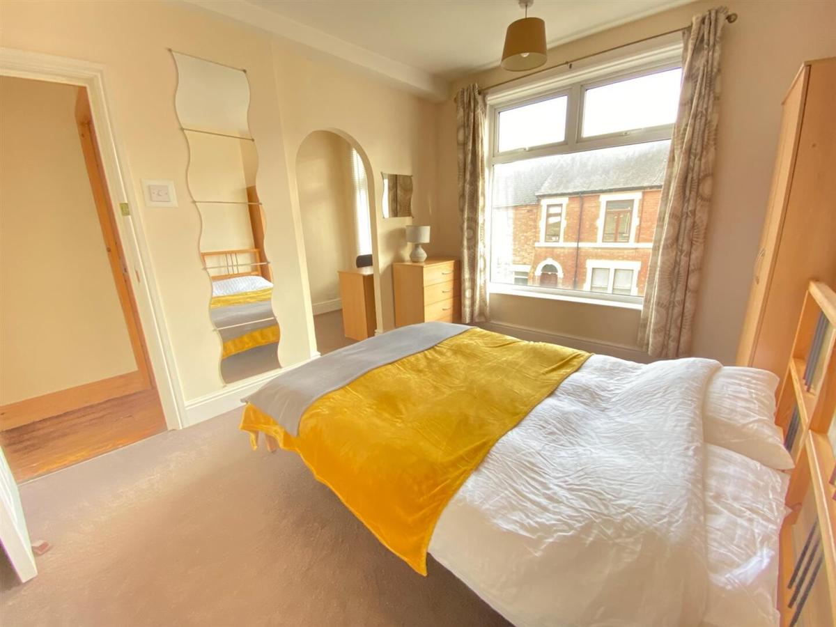 5 bedroom house for rent Uttoxeter Old Road, Derby, DE1 1NF UniHomes