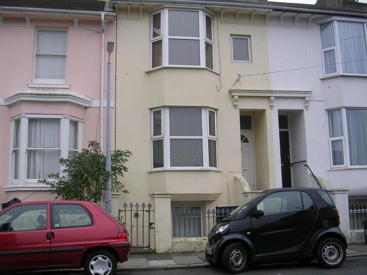 3 bedroom apartment for rent Hastings Road, Brighton, BN2 3AF UniHomes