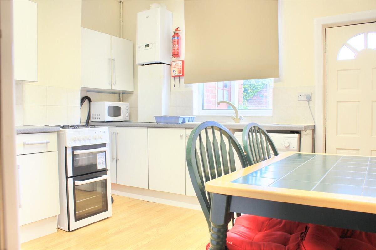 2 bedroom house for rent Spooner Road, Sheffield, S10 5BN UniHomes