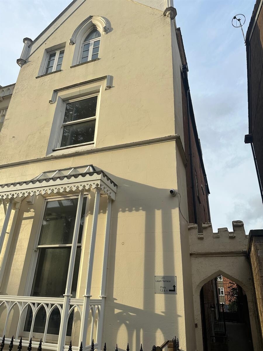 4 bedroom apartment on Leam Terrace, Town Centre, Leamington Spa