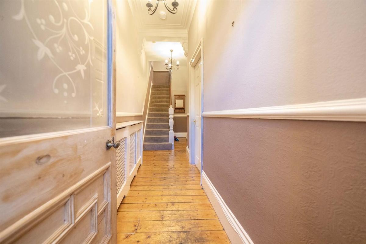 4 bedroom house for rent Rosebery Crescent, Newcastle, NE2 1EU UniHomes