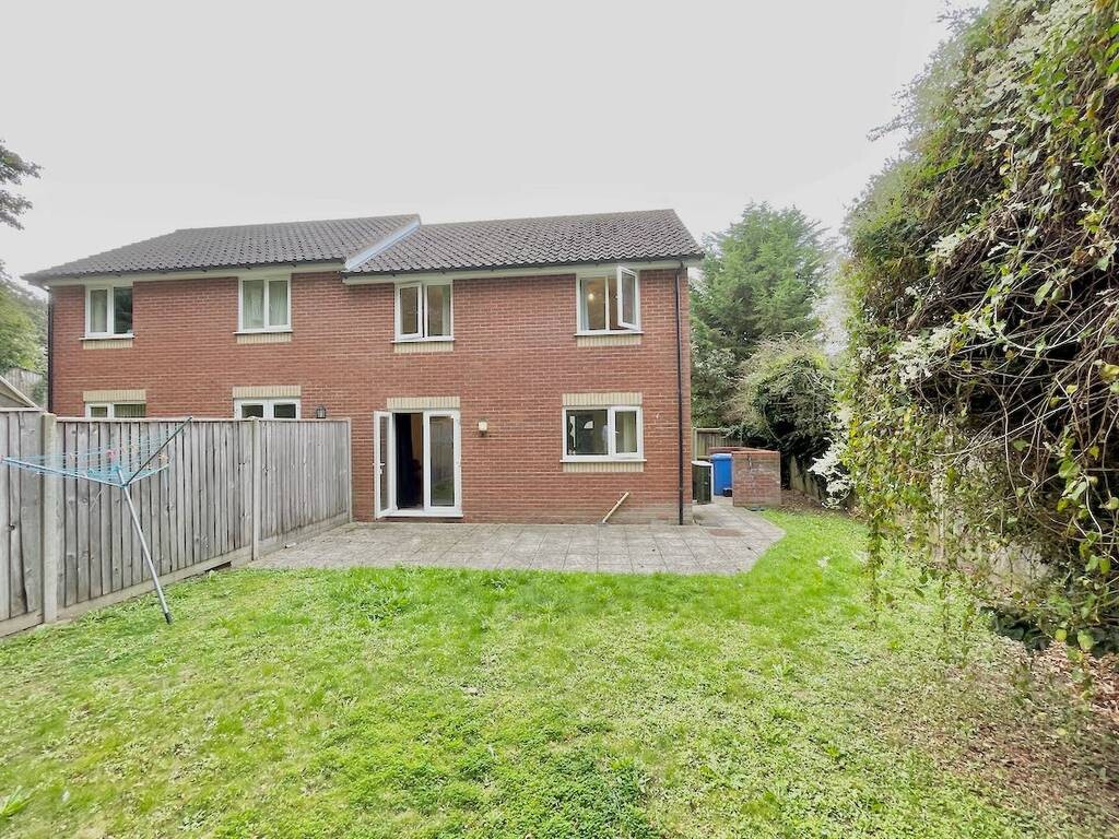 4 bedroom house for rent Betsy Close Norfolk, Norwich, NR5 8EL UniHomes