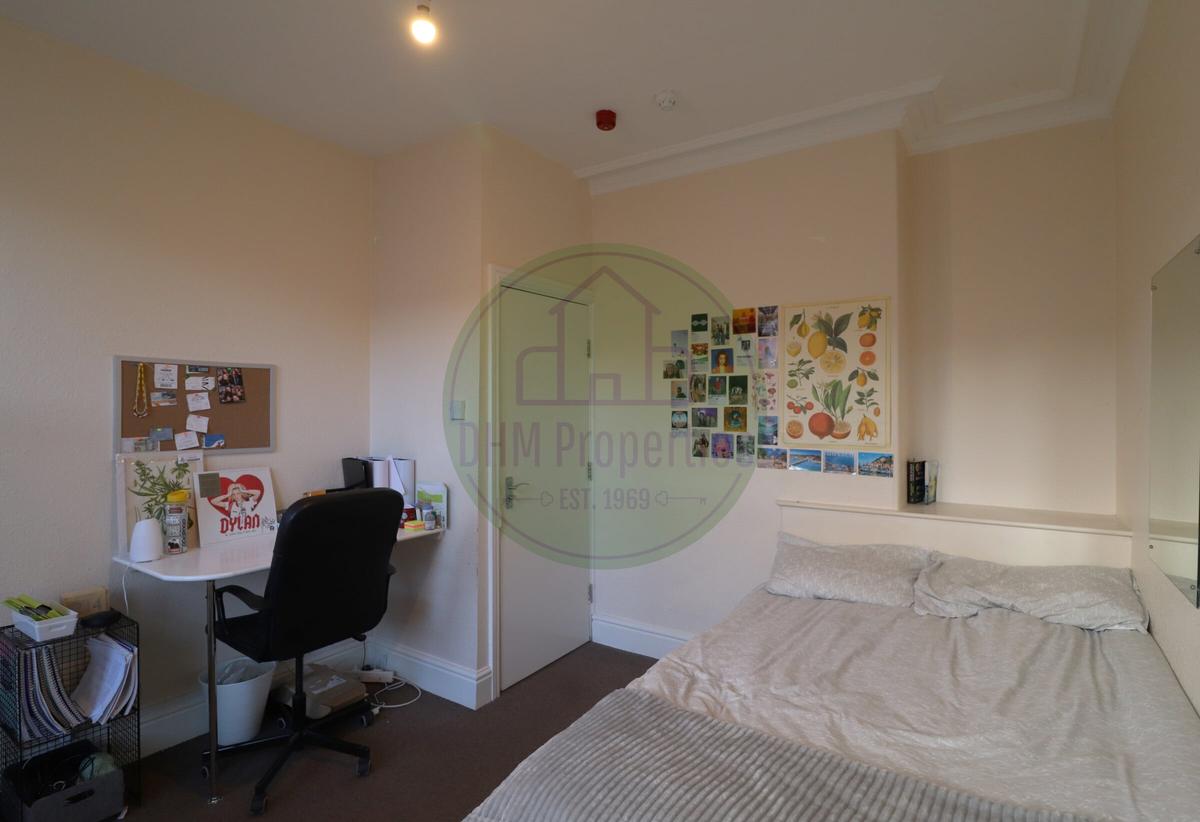 5 bedroom house for rent Blandford Gardens, Leeds, LS2 9AL UniHomes