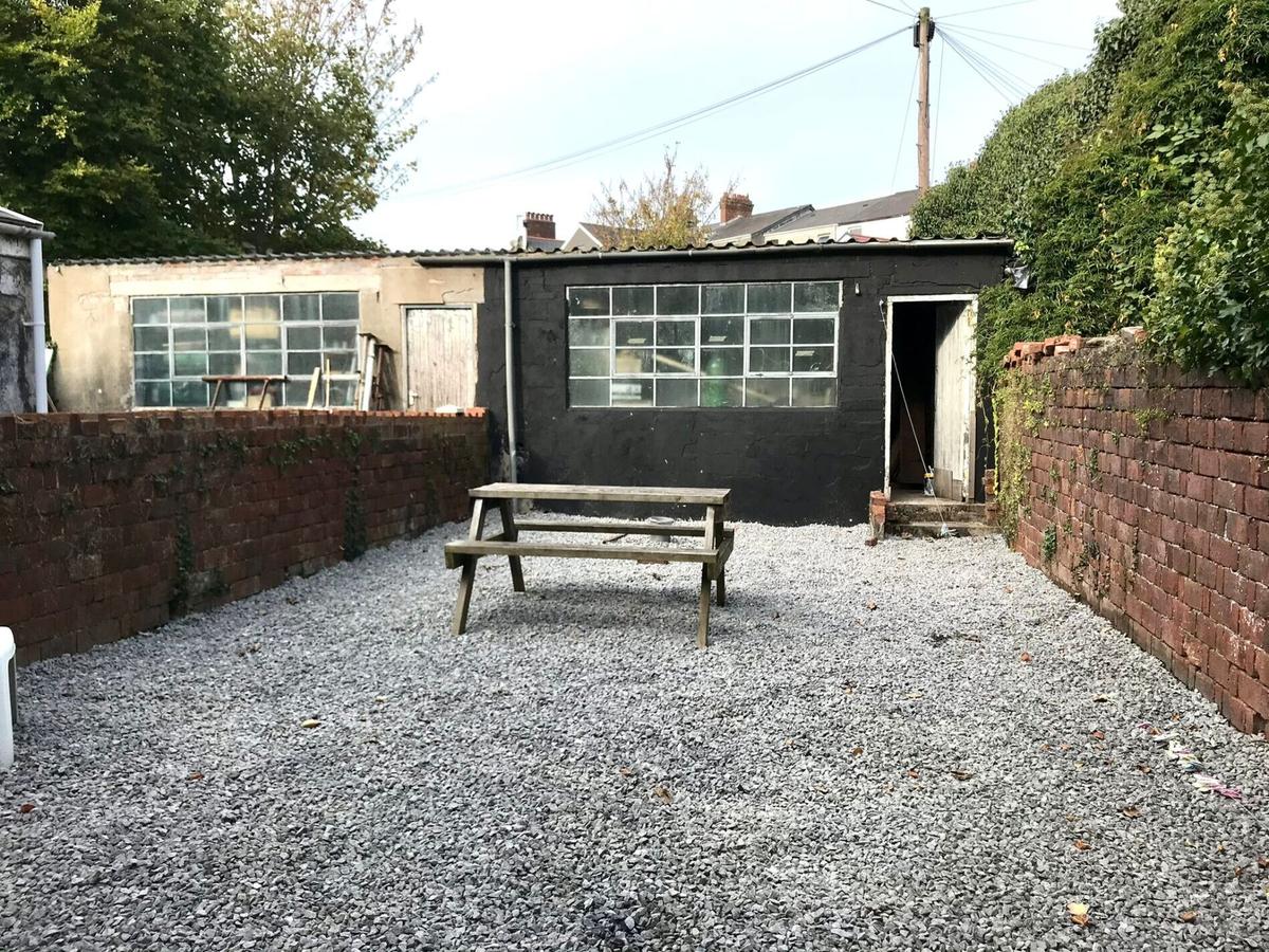 6 bedroom house for rent Eaton Crescent Uplands, Swansea, SA1 4QJ