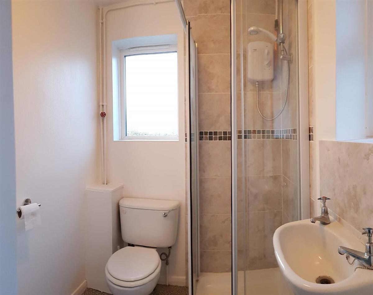 5 bedroom house for rent Durham Close Canterbury, CT1 3QL UniHomes