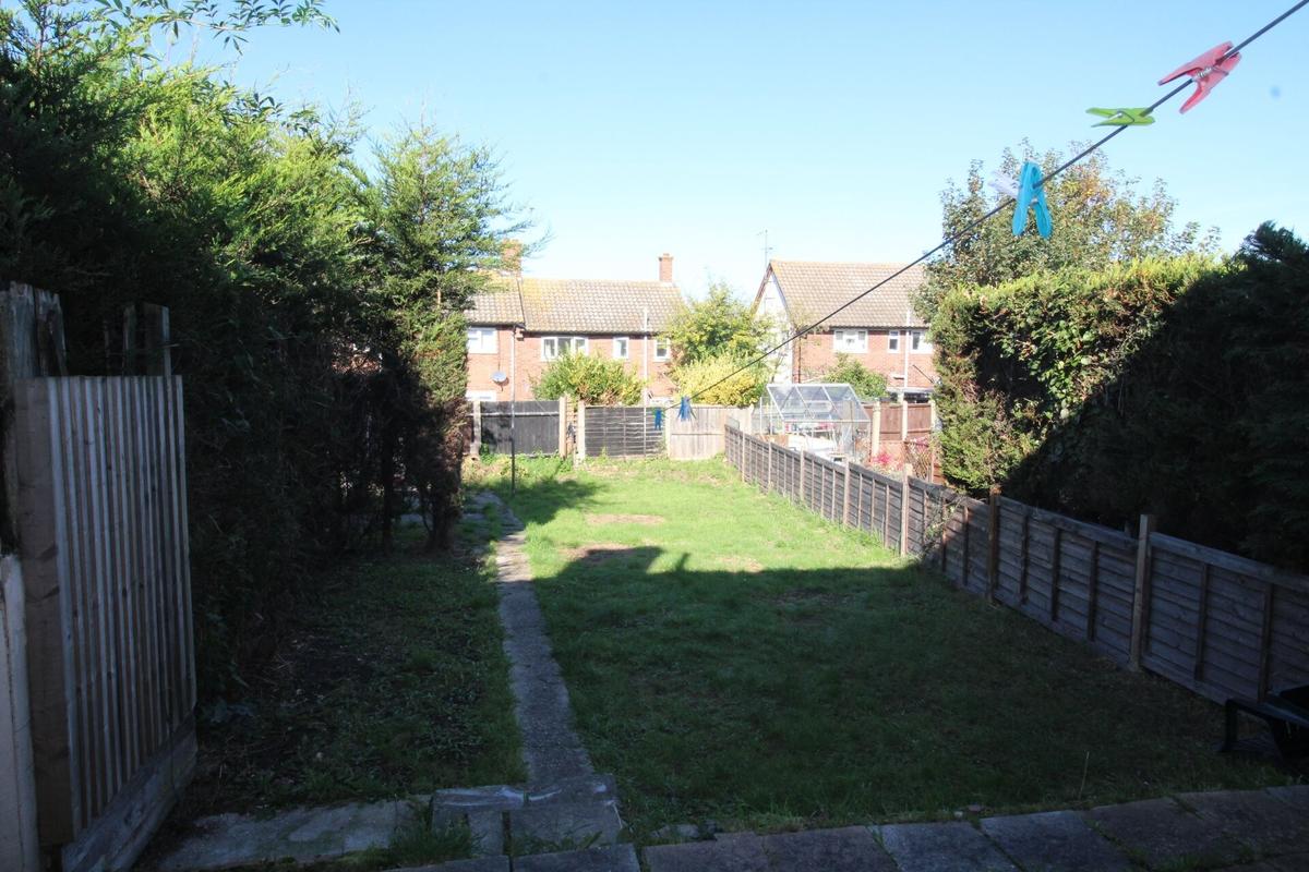 3 bedroom house for rent Sycamore Road, Colchester, CO4 3NH UniHomes