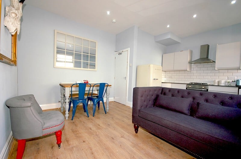 6 bedroom house for rent Gainsborough Road, Liverpool, L15 3HX UniHomes