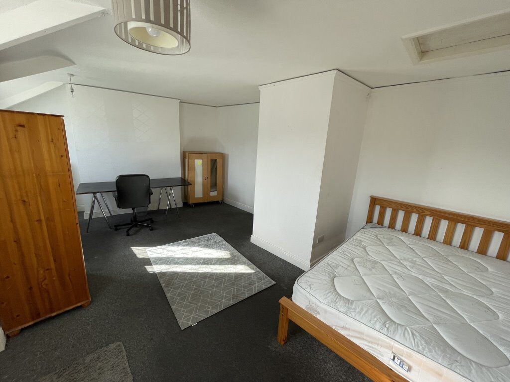 5 bedroom house for rent Braunstone Gate, Leicester, LE3 5LH UniHomes