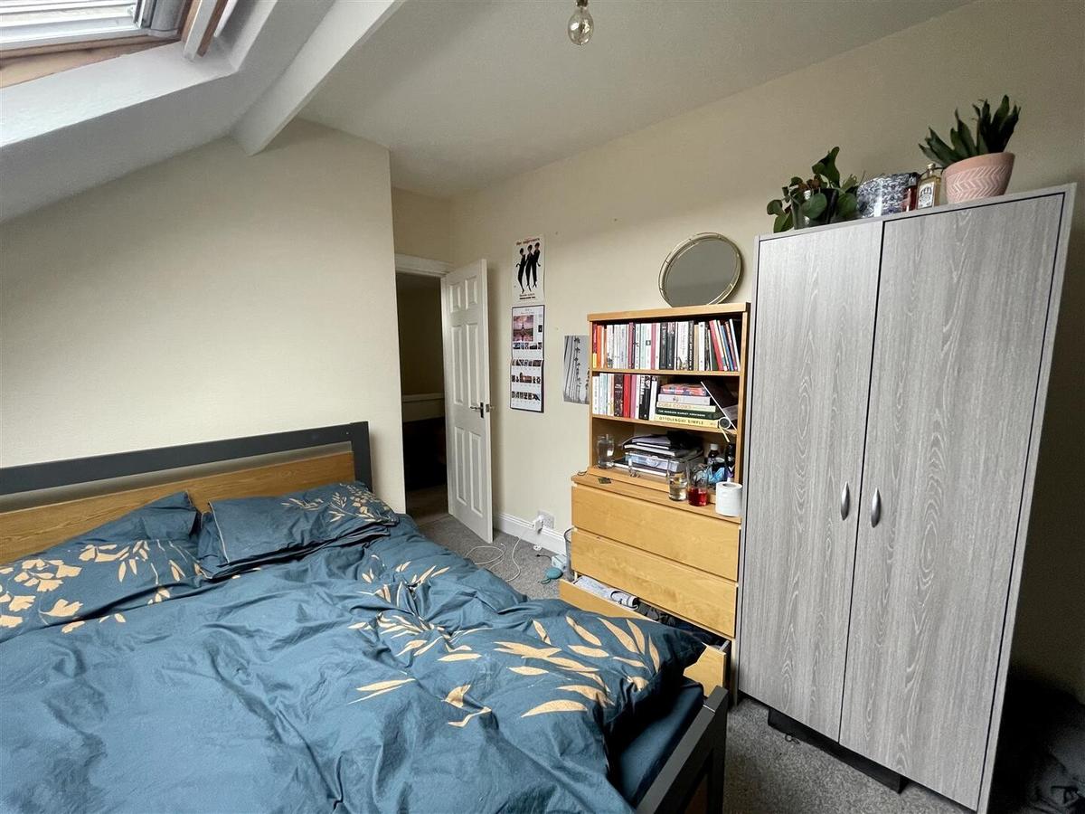 4 bedroom apartment for rent Rokeby Terrace, Newcastle, NE6 5ST UniHomes