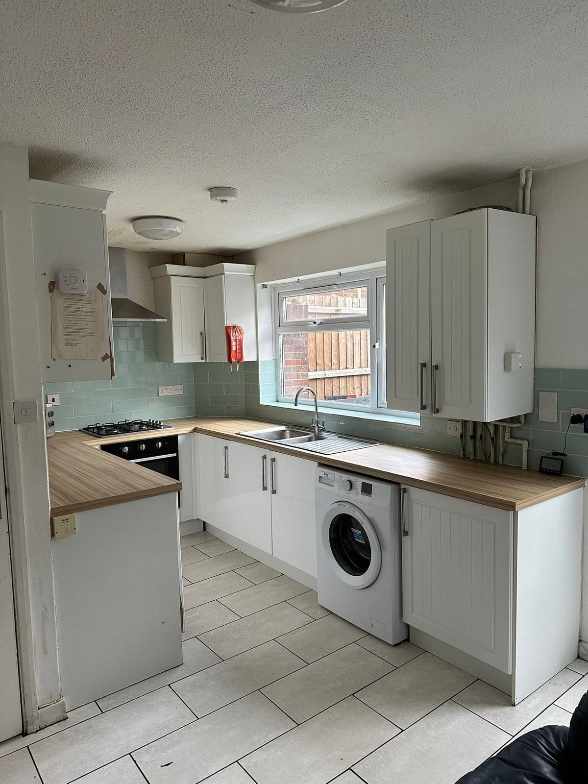 5 bedroom house for rent St Andrews Avenue, Colchester, CO4 3BE UniHomes