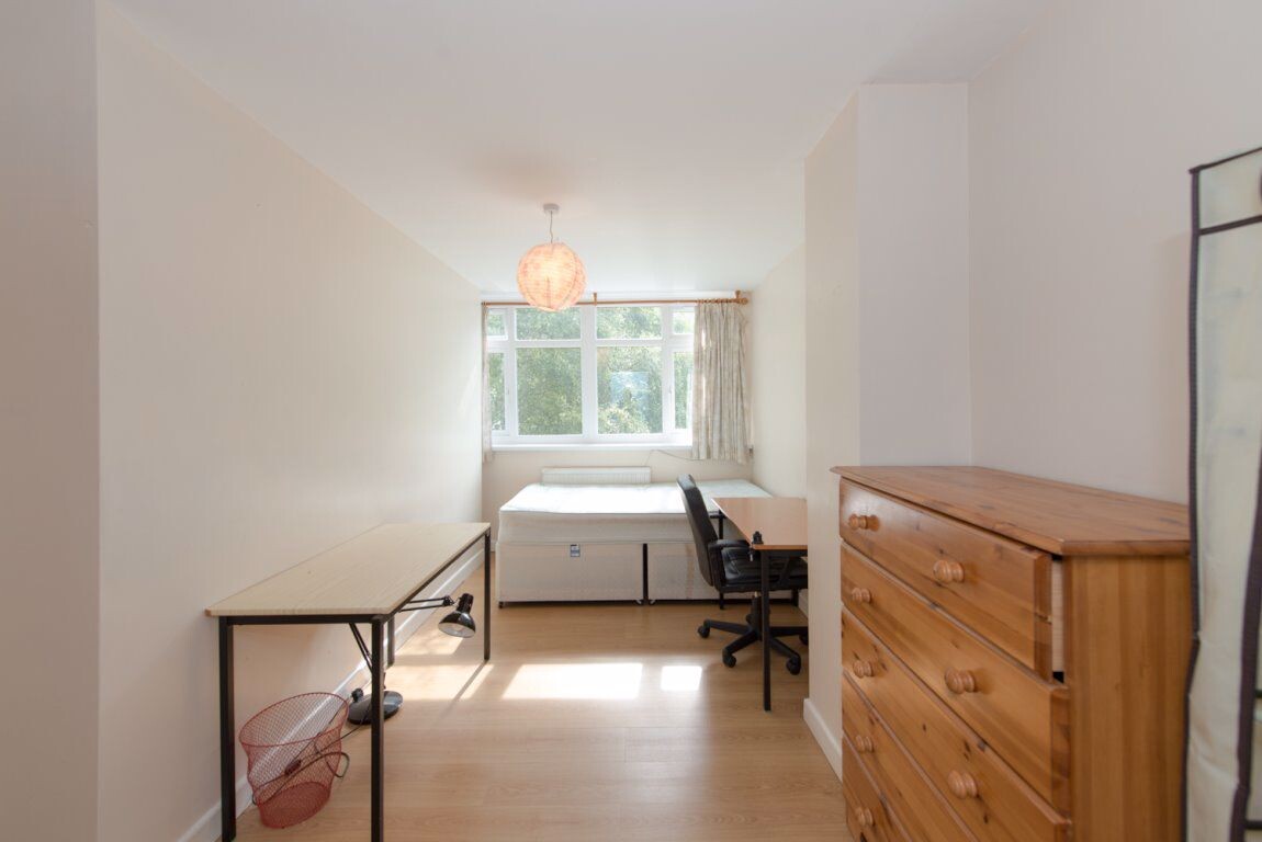 6 bedroom house for rent Horwood Close, Oxford, OX3 7RF UniHomes