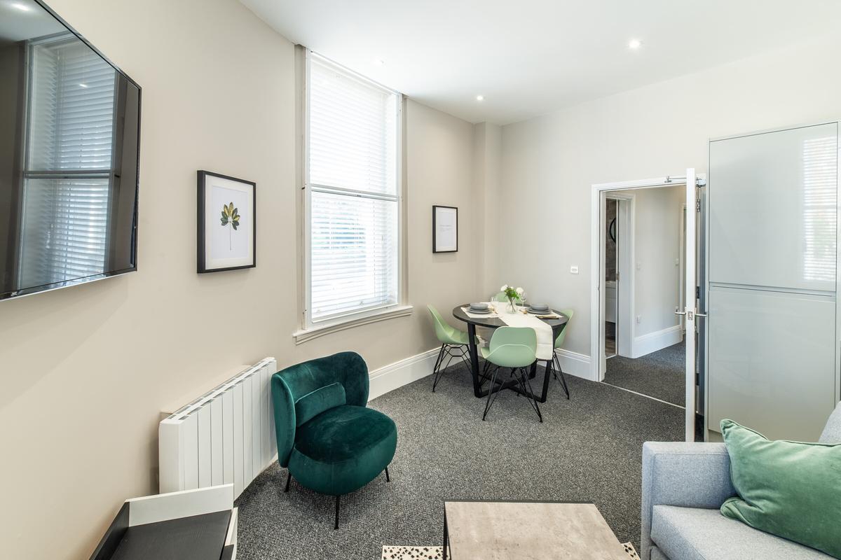 3 bedroom apartment for rent Derby Road, Nottingham, NG1 5FG UniHomes